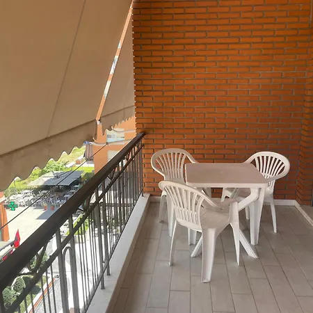 Kompleksi Delijorgji 3 * Tirana