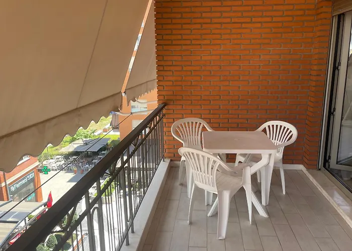 Kompleksi Delijorgji 3 * Tirana