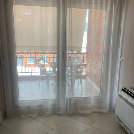 Kompleksi Delijorgji 3 * Tirana